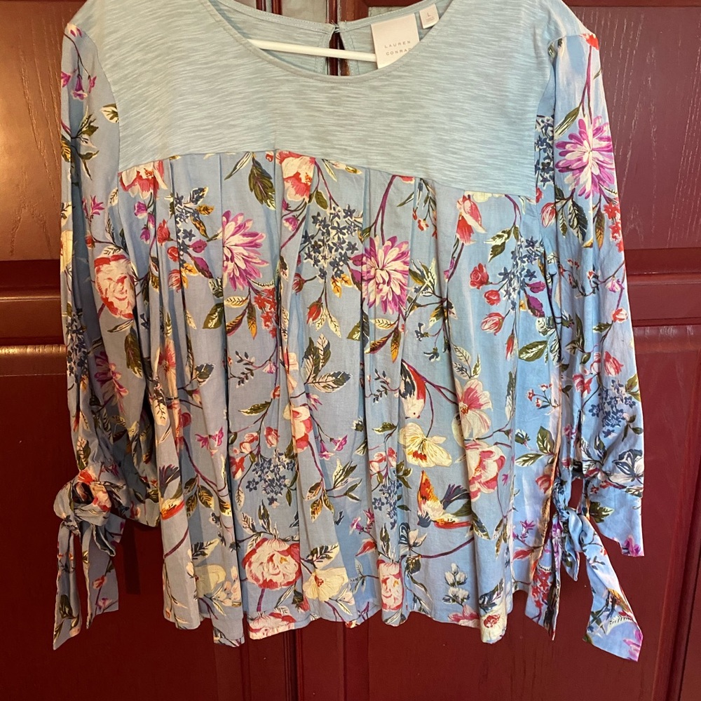Cute floral top